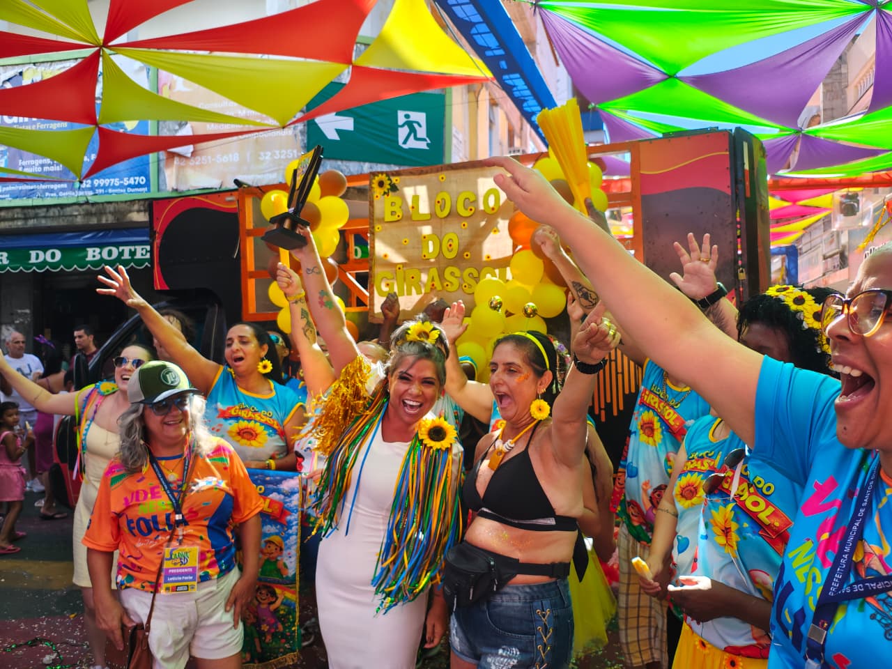 Bloco do Girassol estreia no Carnaval de Santos Dumont